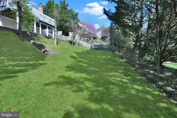 6420 BARRINGTON DR, Frederick, MD 21701