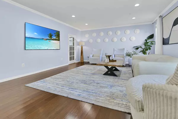 9102 Seward St, Frederick, MD 21704-7921