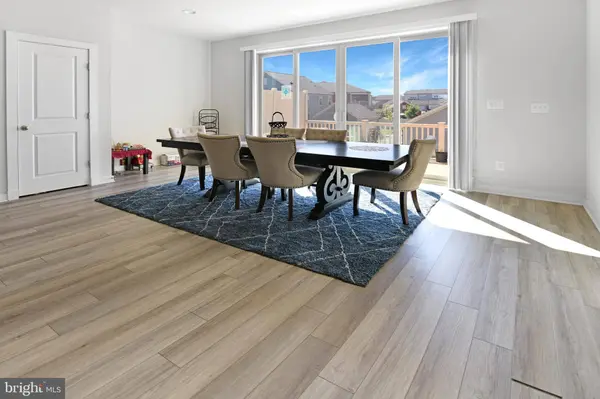 8910 SHADY PINES DR, Frederick, MD 21704