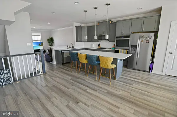 8910 SHADY PINES DR, Frederick, MD 21704