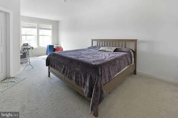 8910 SHADY PINES DR, Frederick, MD 21704