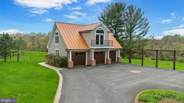 1402 THURSTON RD, Dickerson, MD 20842