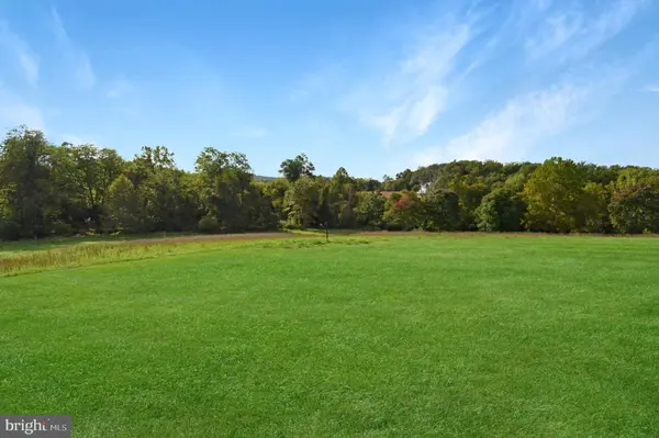 1402 THURSTON RD, Dickerson, MD 20842