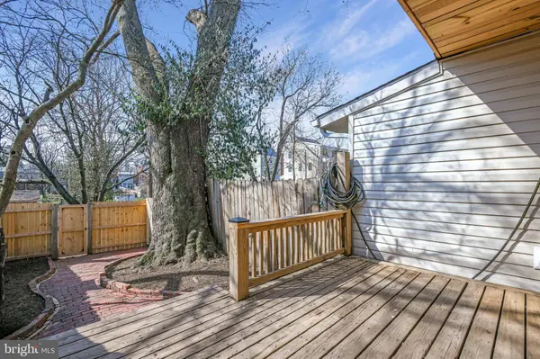 230 E 5TH ST, Frederick, MD 21701