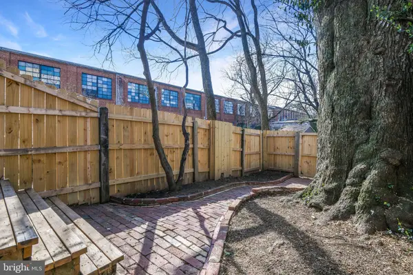 230 E 5TH ST, Frederick, MD 21701