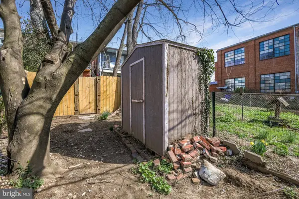 230 E 5TH ST, Frederick, MD 21701