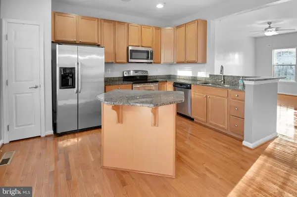 9611 ATTERBURY LN, Frederick, MD 21704