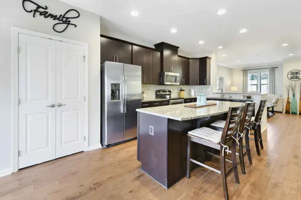 9152 Landon House Ln, Frederick, MD 21704-7763