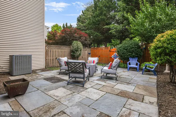 2209 BEAR DEN RD, Frederick, MD 21701