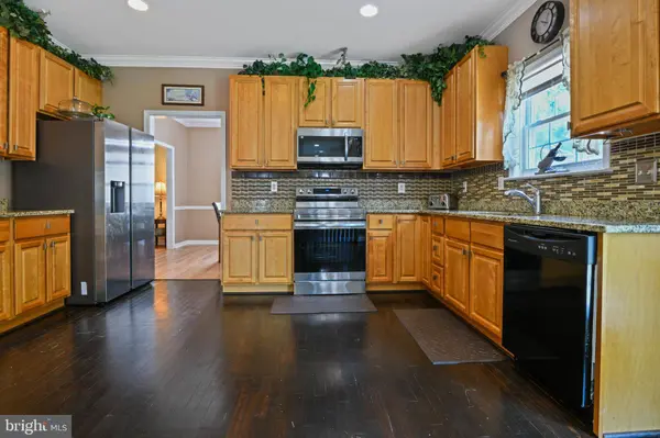 800 AZTEC DR, Frederick, MD 21701