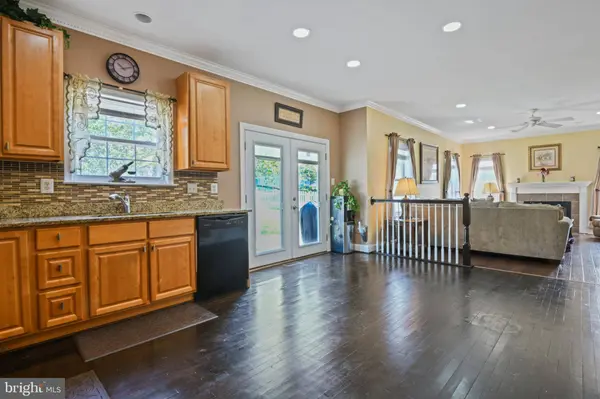 800 AZTEC DR, Frederick, MD 21701