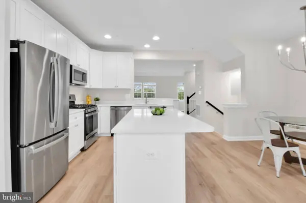 9621 ATTERBURY LN, Frederick, MD 21704
