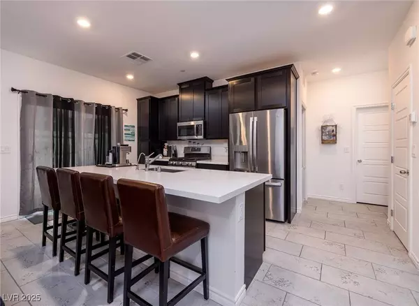 226 Callen Falls AVE #1311, Henderson, NV 89011