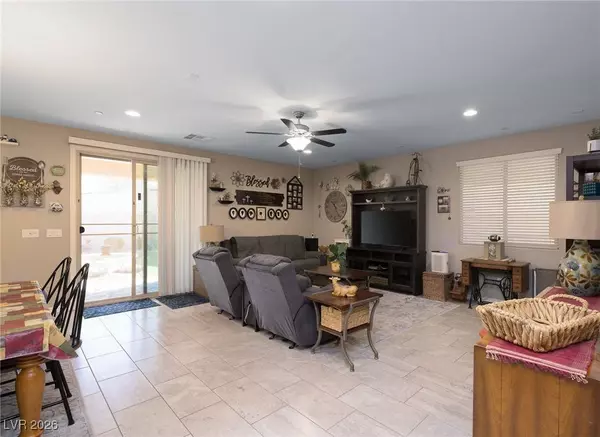 872 Punto Di Bellezza, Henderson, NV 89011