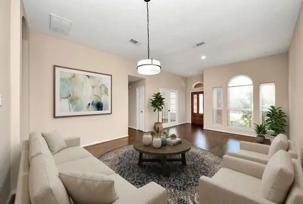 8214 Morning Dawn DR, Houston, TX 77095