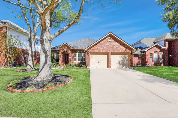 8214 Morning Dawn DR, Houston, TX 77095