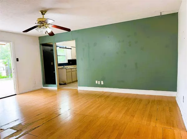 9414 Frostwood Street, Dallas, TX 75217