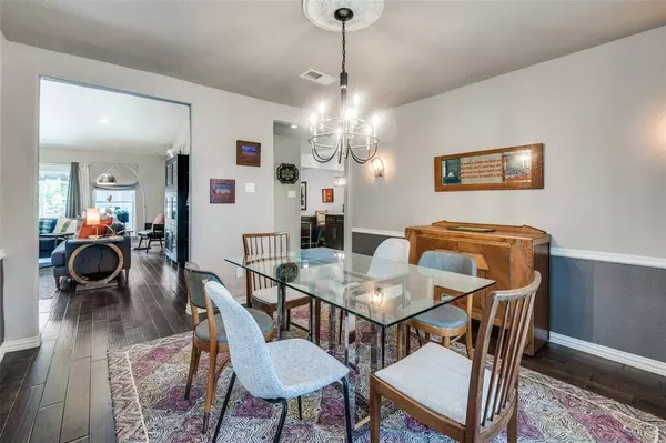 2429 Postbridge Road, Grand Prairie, TX 75050