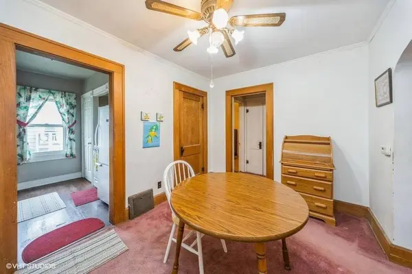 3617 E 8th Street, Des Moines, IA 50316