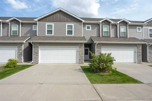 233 NE Glendale Lane, Ankeny, IA 50021