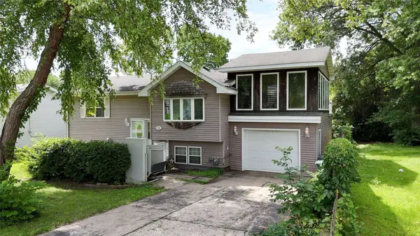 225 George Street, Hartford, IA 50118
