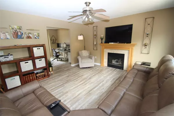 4501 SW Sawgrass Parkway, Ankeny, IA 50023