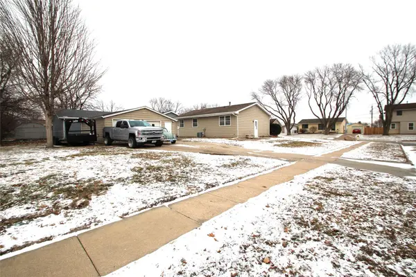 504 NW Linden Street, Ankeny, IA 50023