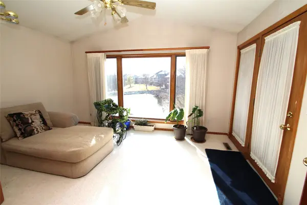 1111 NW Waterfront Drive, Ankeny, IA 50023