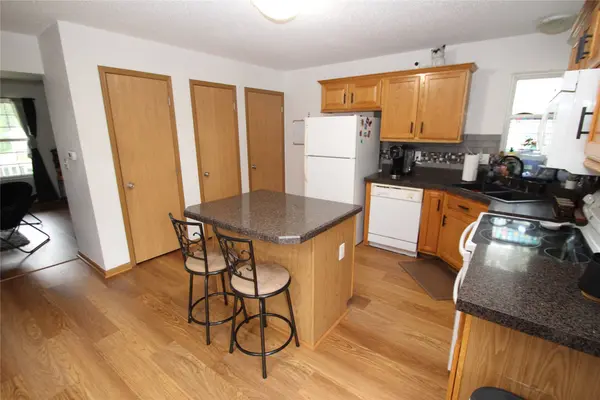 1237 SW Twin Gates Drive, Ankeny, IA 50023