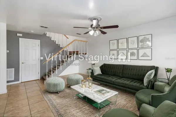 4584 PHEASANT RUN DR #B, Orlando, FL 32808
