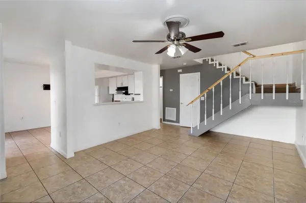 4584 PHEASANT RUN DR #B, Orlando, FL 32808