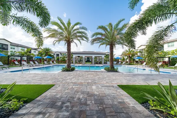 7607 W Atlantic Ave, Delray Beach, FL 33446