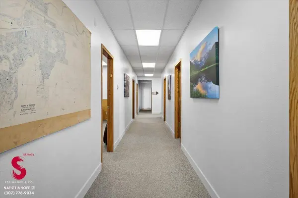 134-140 N Center St, Casper, WY 82601