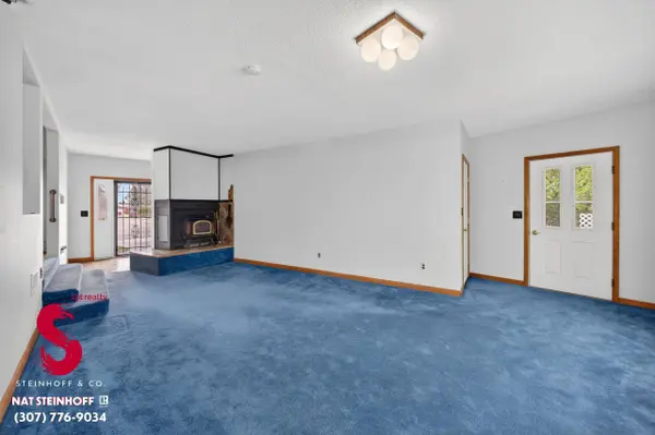 2705 E 11th St, Casper, WY 82609