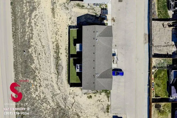 657 Pebble Mountain, Mills, WY 82604