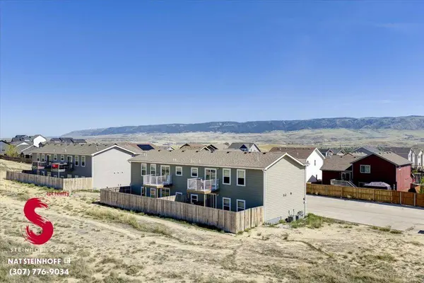 657 Pebble Mountain, Mills, WY 82604