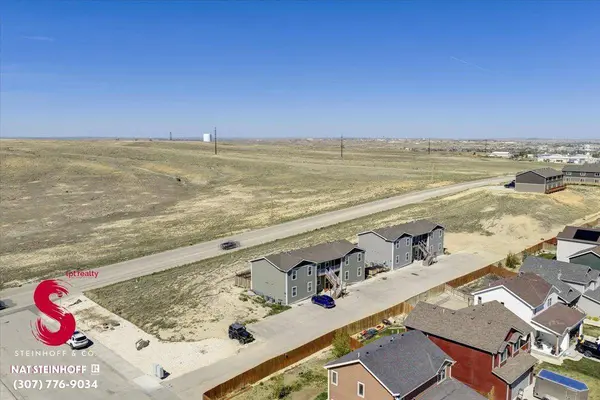 657 Pebble Mountain, Mills, WY 82604