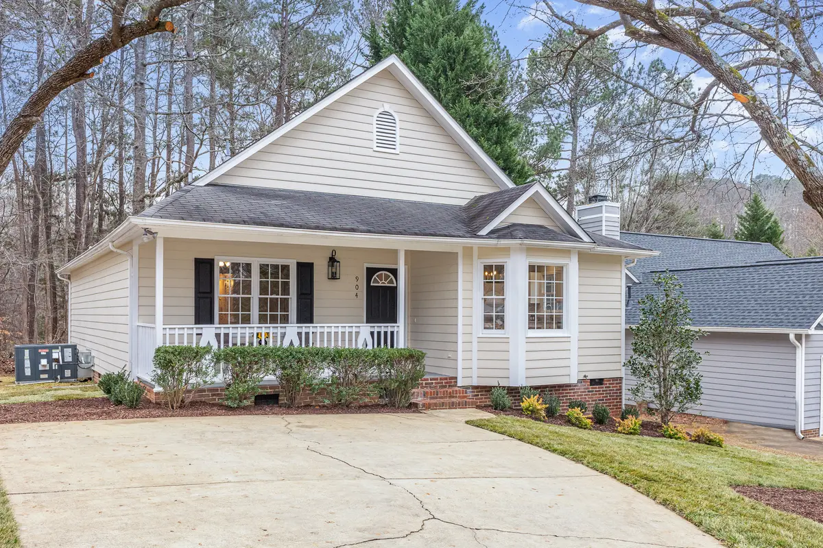904 Amersham Ln, Wake Forest, NC 27587-5129