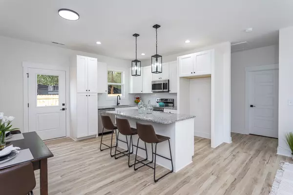 Wake Forest, NC 27587-2435,420 E Cedar Ave