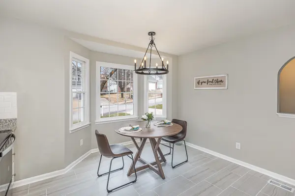 904 Amersham Ln, Wake Forest, NC 27587-5129