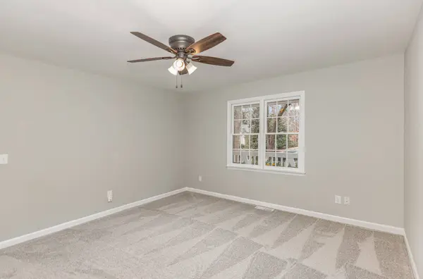 904 Amersham Ln, Wake Forest, NC 27587-5129