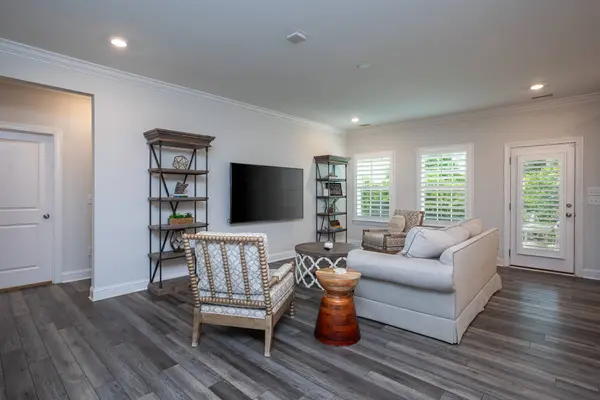 2521 Heathland Farm Dr, Fuquay-varina, NC 27526-3987