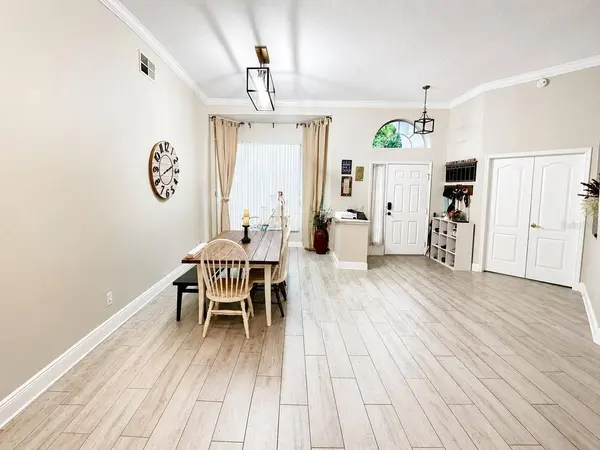 3144 FLORAL WAY E, Apopka, FL 32703