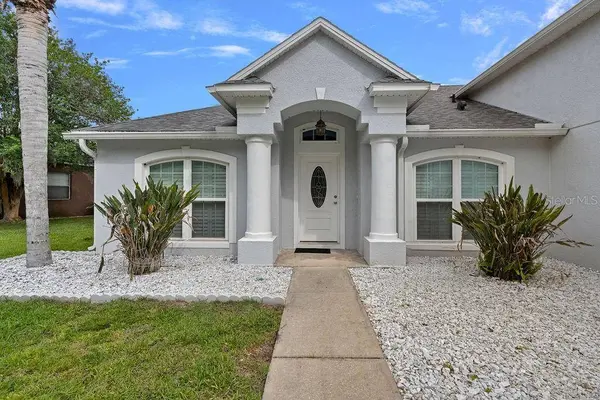 1018 GRAND RESERVE DR, Davenport, FL 33837