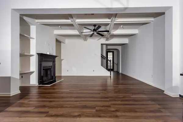 933 Spicy Oak Dr NW, Lawrenceville, GA 30044-6883