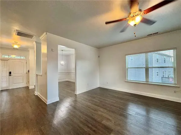 320 Brooks Village DR, Pendergrass, GA 30567