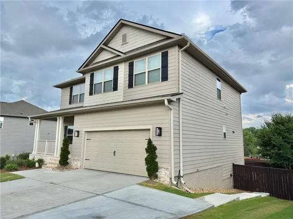 320 Brooks Village DR, Pendergrass, GA 30567