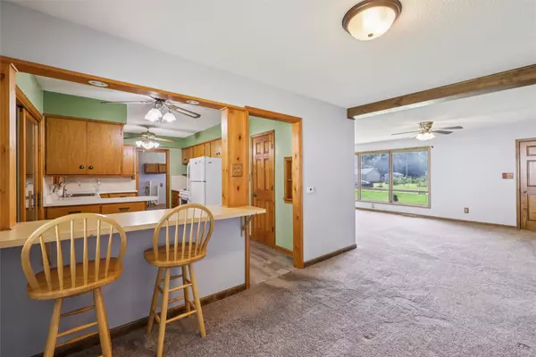 307 5th Street, Maxwell, IA 50161