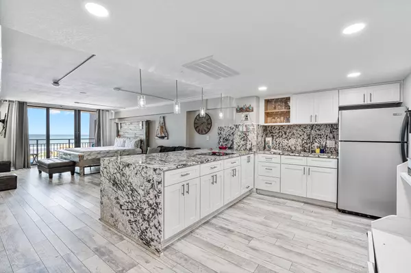 2301 S Atlantic Ave #218, Daytona Beach, FL 32118-5321