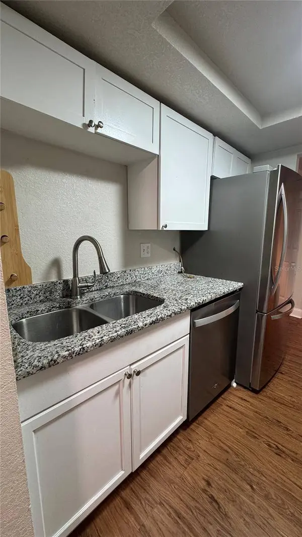 205 LEWFIELD CIR #205, Winter Park, FL 32792